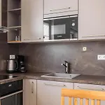 Mialis * Vrh