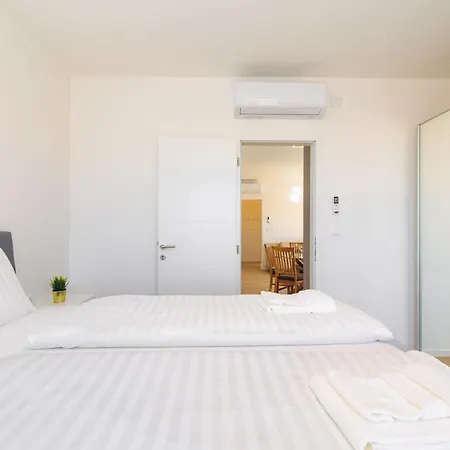 Mialis Apartment *