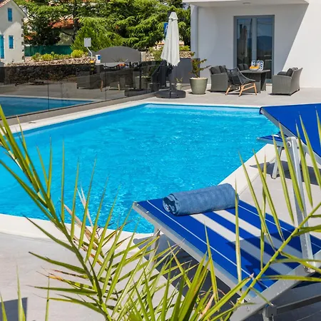 Διαμέρισμα Mialis *