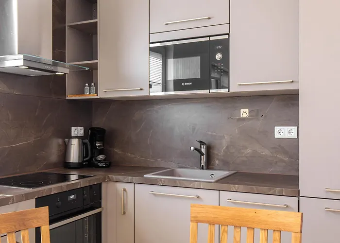 Mialis * Vrh (Krk)