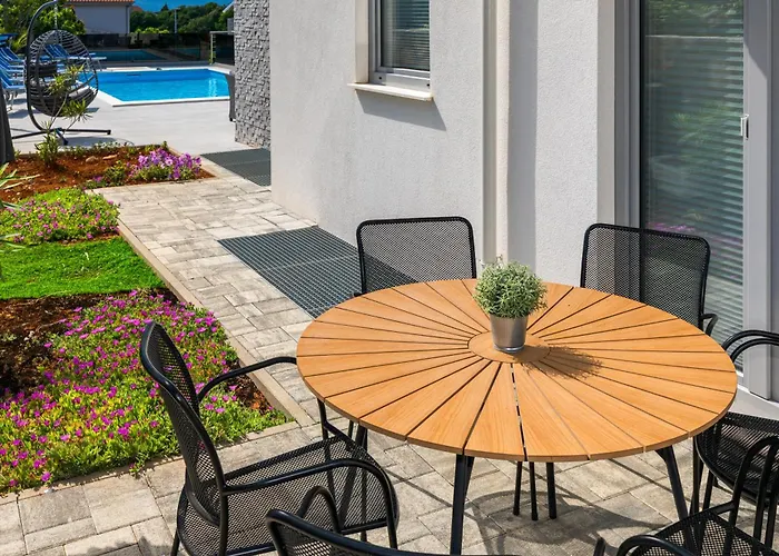 Mialis Διαμέρισμα *